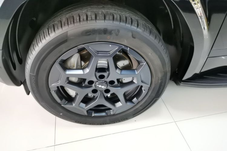 Used Formula Leopard Titanium 7 2025 Model 190 km Four-Wheel Drive Ultra Edition Left Front Wheel Hub