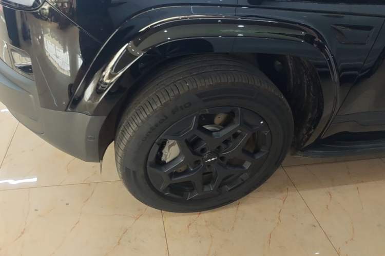 Used Formula Leopard Titanium 7 2025 Model 190 km Four-Wheel Drive Ultra Edition Left Front Wheel Hub
