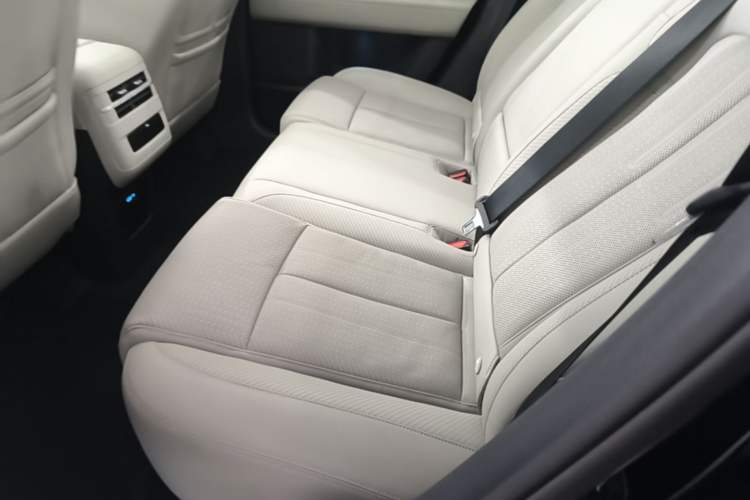 Used Formula Leopard Titanium 7 2025 Model 190 km Four-Wheel Drive Ultra Edition Left Rear Seat