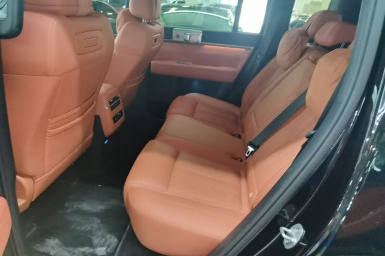 Used Formula Leopard Titanium 7 2025 Model 190 km Four-Wheel Drive Ultra Edition Left Rear Seat