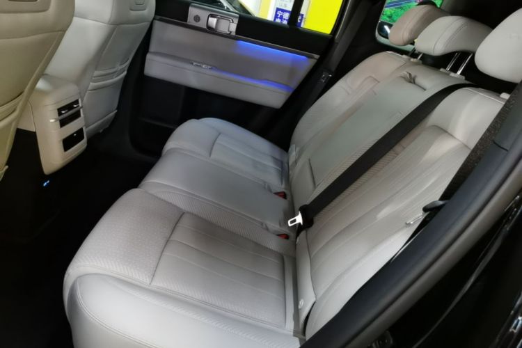 Used Formula Leopard Titanium 7 2025 Model 190 km Four-Wheel Drive Ultra Edition Left Rear Seat