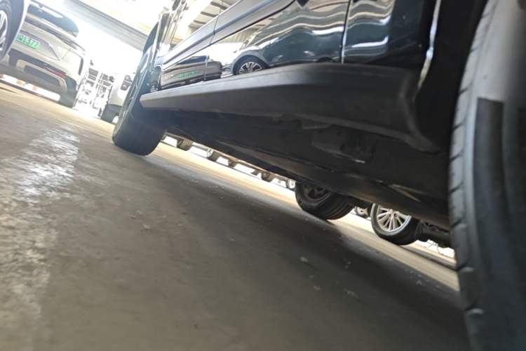 Used Formula Leopard Titanium 7 2025 Model 200 km Two-Wheel Drive Max Edition Left Side Sill