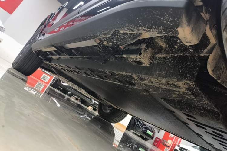 Used Formula Leopard Titanium 7 2025 Model 200 km Two-Wheel Drive Max Edition Left Side Sill
