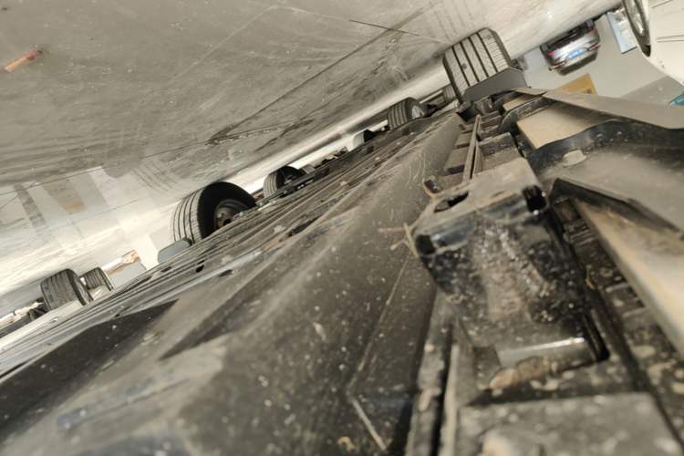 Used Formula Leopard Titanium 7 2025 Model 200 km Two-Wheel Drive Max Edition Left Side Sill