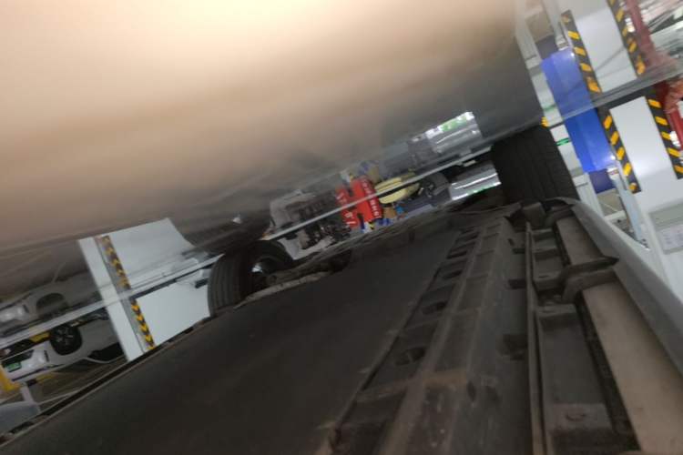 Used Formula Leopard Titanium 7 2025 Model 190 km Four-Wheel Drive Ultra Edition Left Side Sill