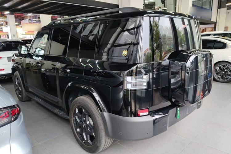 Used Formula Leopard Titanium 7 2025 Model 190 km Four-Wheel Drive Ultra Edition Rear Left 45 Deg