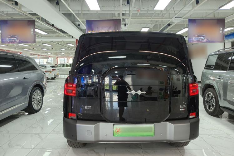 Used Formula Leopard Titanium 7 2025 Model 190 km Four-Wheel Drive Ultra Edition Rear