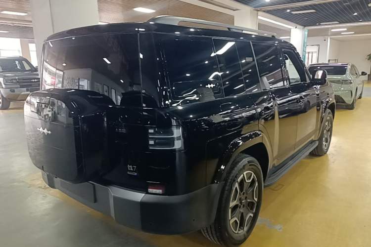 Used Formula Leopard Titanium 7 2025 Model 200 km Two-Wheel Drive Max Edition Rear Right 45 Deg