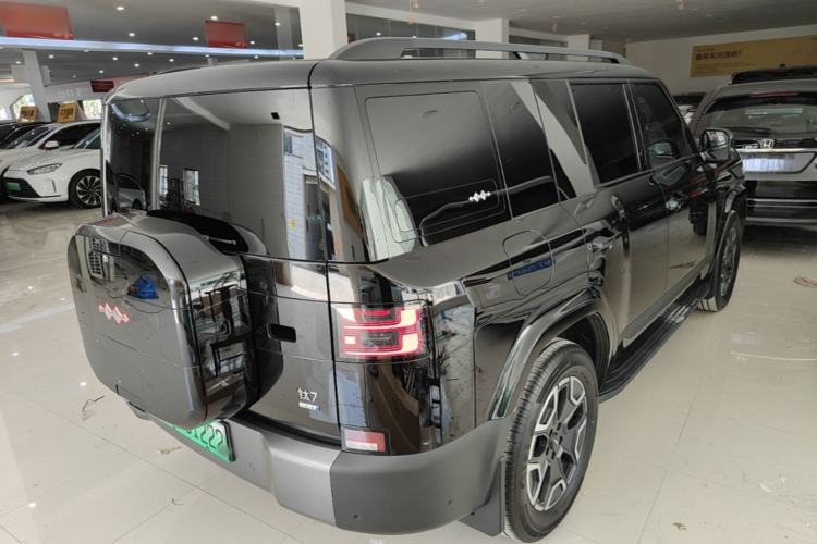 Used Formula Leopard Titanium 7 2025 Model 200 km Two-Wheel Drive Max Edition Rear Right 45 Deg