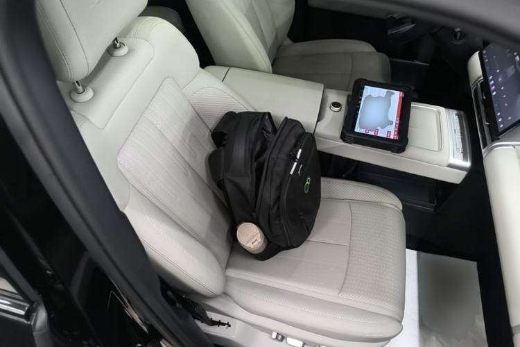 Used Formula Leopard Titanium 7 2025 Model 190 km Four-Wheel Drive Ultra Edition Right Front Seat