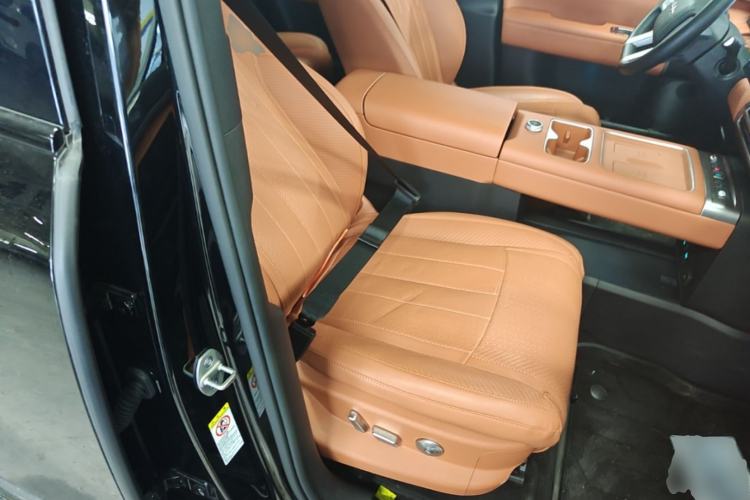 Used Formula Leopard Titanium 7 2025 Model 190 km Four-Wheel Drive Max Edition Right Front Seat