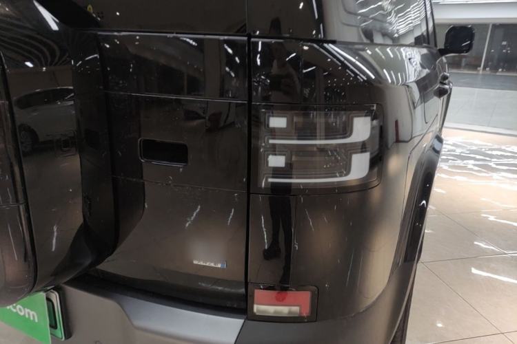 Used Formula Leopard Titanium 7 2025 Model 200 km Two-Wheel Drive Max Edition Right Rear Taillight
