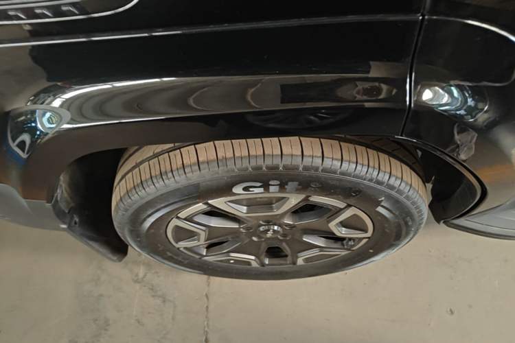 Used Formula Leopard Titanium 7 2025 Model 200 km Two-Wheel Drive Max Edition Right Rear Wheel Hub