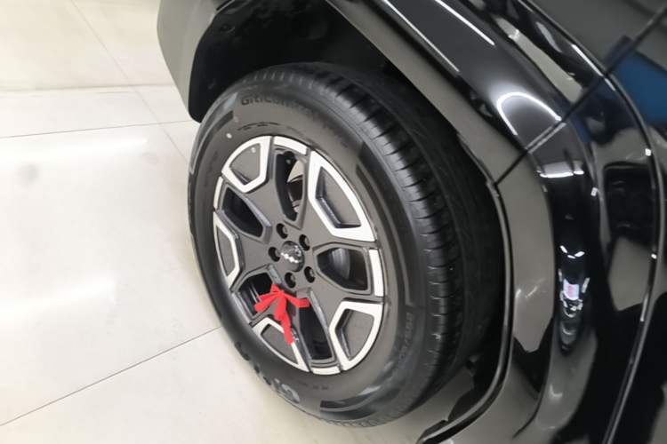 Used Formula Leopard Titanium 7 2025 Model 200 km Two-Wheel Drive Max Edition Right Rear Wheel Hub