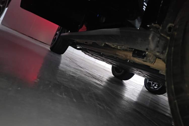 Used Formula Leopard Titanium 7 2025 Model 190 km Four-Wheel Drive Ultra Edition Right Side Sill