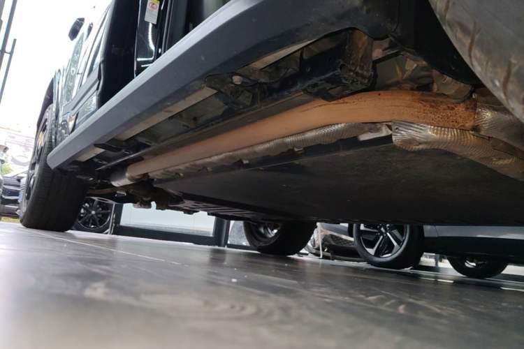 Used Formula Leopard Titanium 7 2025 Model 190 km Four-Wheel Drive Ultra Edition Right Side Sill