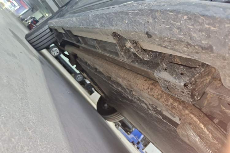 Used Formula Leopard Titanium 7 2025 Model 190 km Four-Wheel Drive Max Edition Right Side Sill