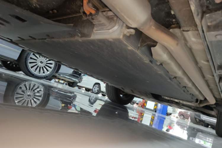Used Formula Leopard Titanium 7 2025 Model 190 km Four-Wheel Drive Ultra Edition Right Side Sill