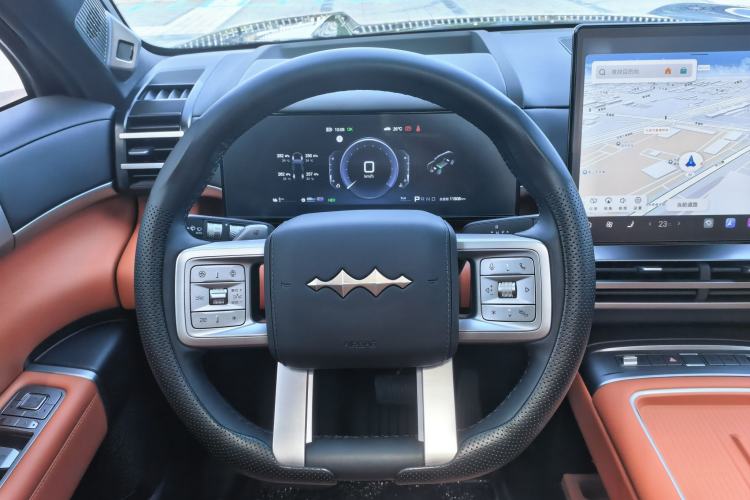 Used Formula Leopard Titanium 7 2025 Model 190 km Four-Wheel Drive Ultra Edition Steering Wheel