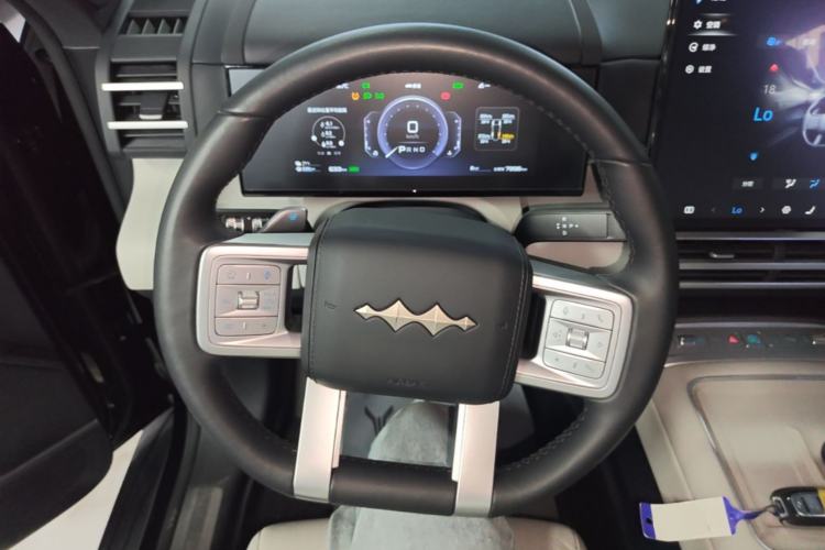 Used Formula Leopard Titanium 7 2025 Model 200 km Two-Wheel Drive Max Edition Steering Wheel