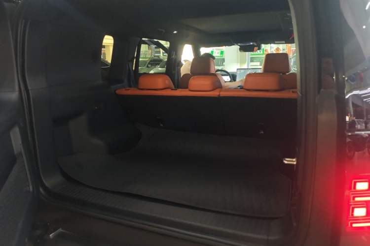 Used Formula Leopard Titanium 7 2025 Model 190 km Four-Wheel Drive Ultra Edition Trunk