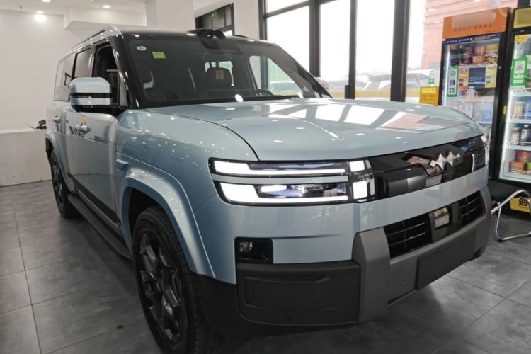 Used Formula Leopard Titanium 7 2025 Model 190 km Four-Wheel Drive Ultra Edition Front Right 45 Deg