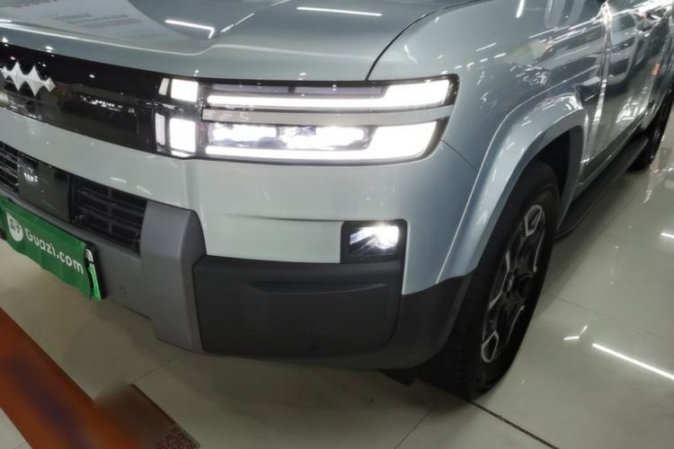 Used Formula Leopard Titanium 7 2025 Model 200 km Two-Wheel Drive Max Edition Left Front Headlight