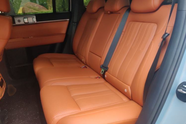 Used Formula Leopard Titanium 7 2025 Model 200 km Two-Wheel Drive Max Edition Left Rear Seat