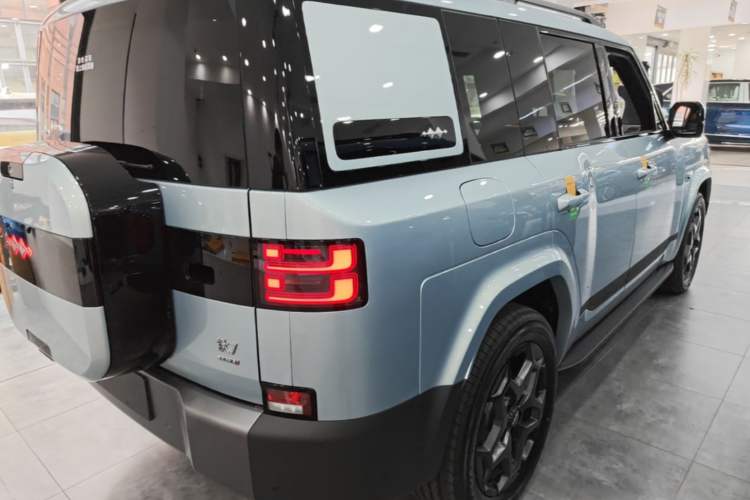 Used Formula Leopard Titanium 7 2025 Model 190 km Four-Wheel Drive Ultra Edition Rear Right 45 Deg