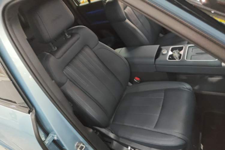 Used Formula Leopard Titanium 7 2025 Model 190 km Four-Wheel Drive Ultra Edition Right Front Seat