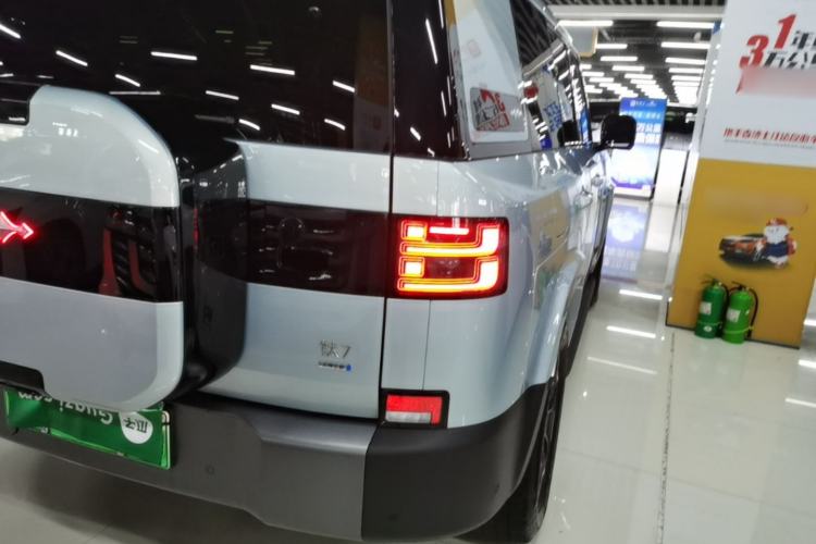 Used Formula Leopard Titanium 7 2025 Model 200 km Two-Wheel Drive Max Edition Right Rear Taillight