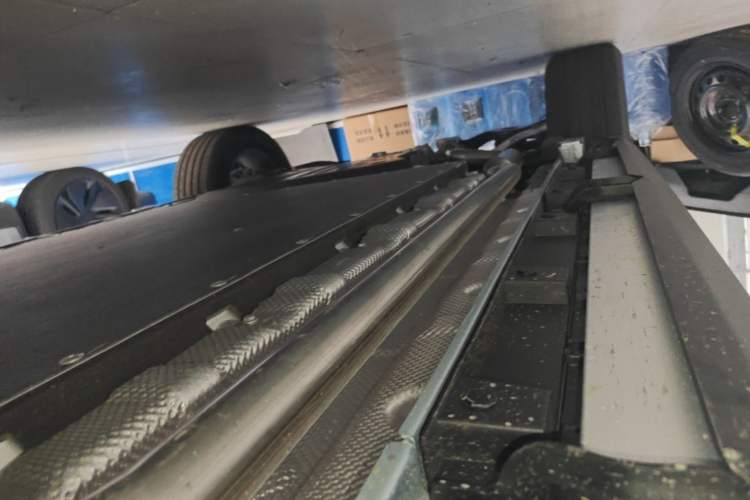 Used Formula Leopard Titanium 7 2025 Model 190 km Four-Wheel Drive Ultra Edition Right Side Sill