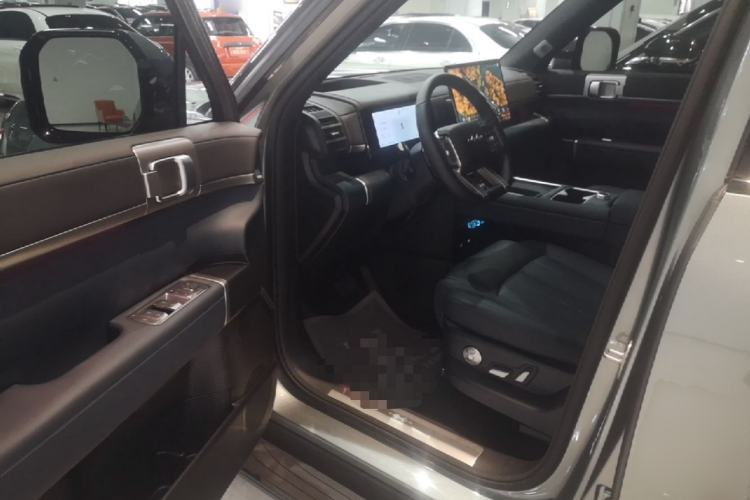 Used Formula Leopard Titanium 7 2025 Model 190 km Four-Wheel Drive Ultra Edition Driver Seat