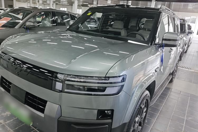 Used Formula Leopard Titanium 7 2025 Model 190 km Four-Wheel Drive Ultra Edition Guazi used car, China used car export, Used car for sale, Used cars, Cheapest cars for sale