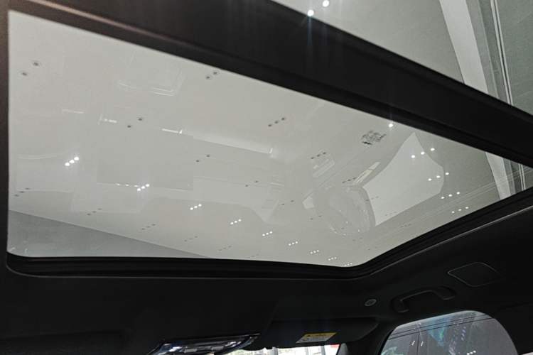 Used Formula Leopard Titanium 7 2025 Model 190 km Four-Wheel Drive Ultra Edition Headliner