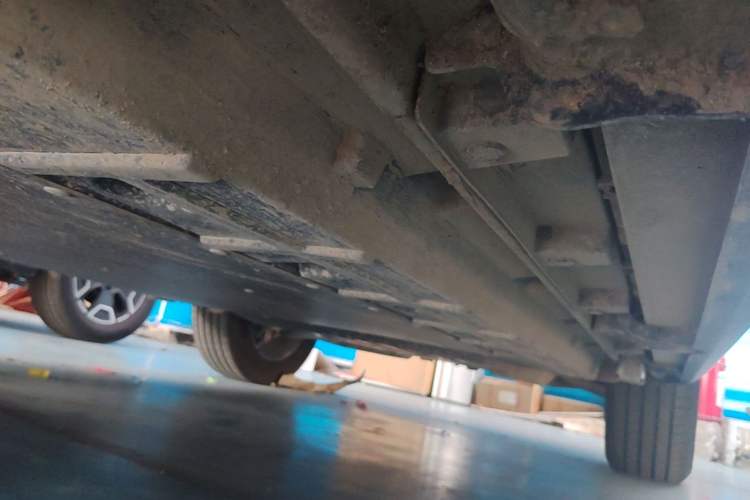 Used Formula Leopard Titanium 7 2025 Model 190 km Four-Wheel Drive Max Edition Left Side Sill