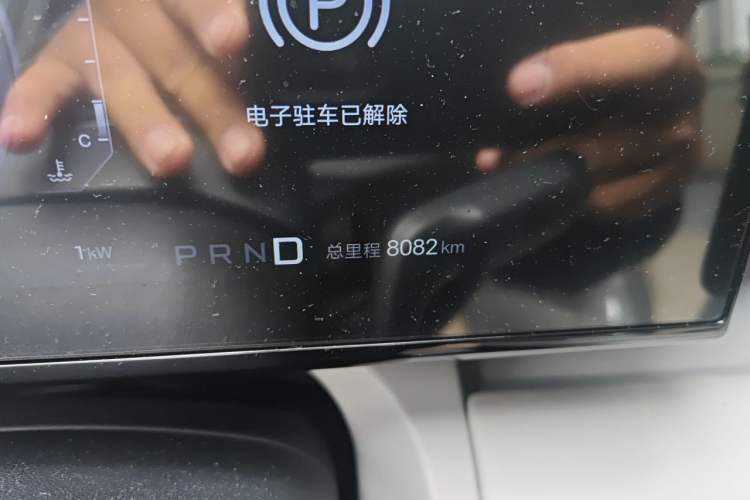 Used Formula Leopard Titanium 7 2025 Model 190 km Four-Wheel Drive Ultra Edition Odometer Close Up