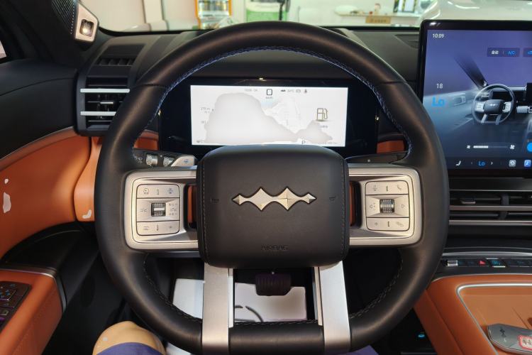 Used Formula Leopard Titanium 7 2025 Model 200 km Two-Wheel Drive Max Edition Steering Wheel