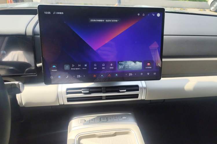 Used Formula Leopard Titanium 7 2025 Model 190 km Four-Wheel Drive Ultra Edition Audio And AC Panel