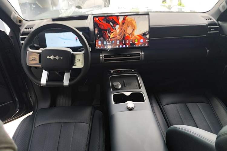 Used Formula Leopard Titanium 7 2025 Model 190 km Four-Wheel Drive Ultra Edition Center Console