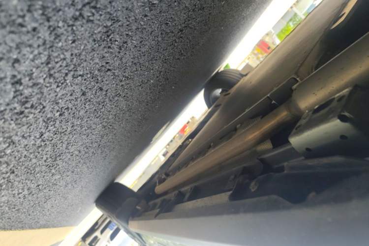 Used Formula Leopard Titanium 7 2025 Model 190 km Four-Wheel Drive Ultra Edition Chassis Rear Right