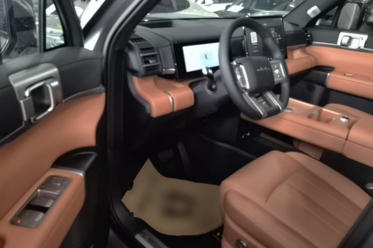 Used Formula Leopard Titanium 7 2025 Model 190 km Four-Wheel Drive Ultra Edition Driver Seat