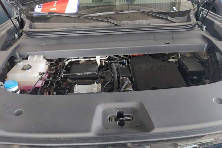 Used Formula Leopard Titanium 7 2025 Model 190 km Four-Wheel Drive Ultra Edition Engine Bay