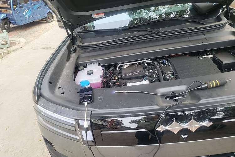 Used Formula Leopard Titanium 7 2025 Model 190 km Four-Wheel Drive Ultra Edition Engine Bay Right