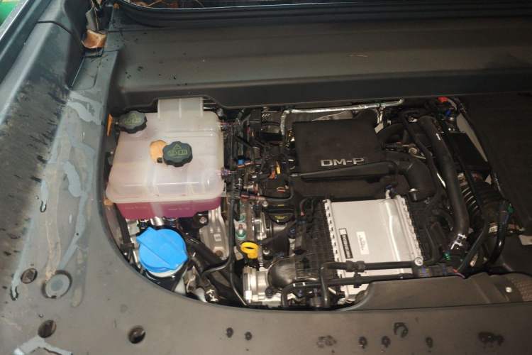 Used Formula Leopard Titanium 7 2025 Model 190 km Four-Wheel Drive Ultra Edition Engine Bay Right