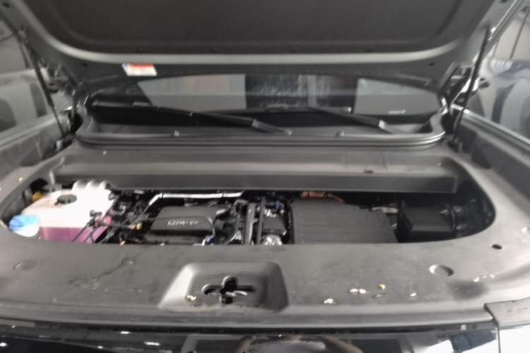Used Formula Leopard Titanium 7 2025 Model 190 km Four-Wheel Drive Ultra Edition Engine Bay