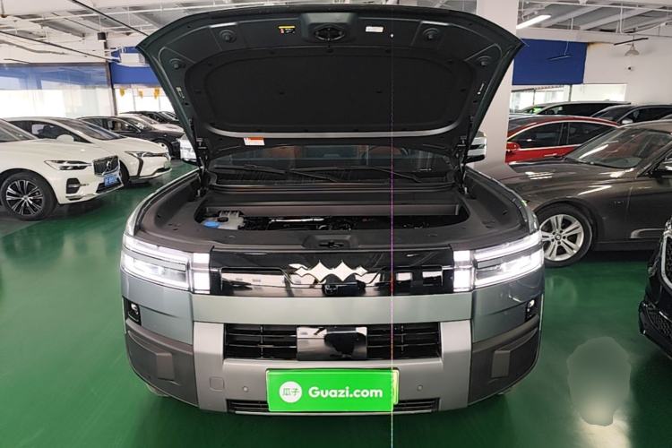 Used Formula Leopard Titanium 7 2025 Model 190 km Four-Wheel Drive Ultra Edition Engine Bay