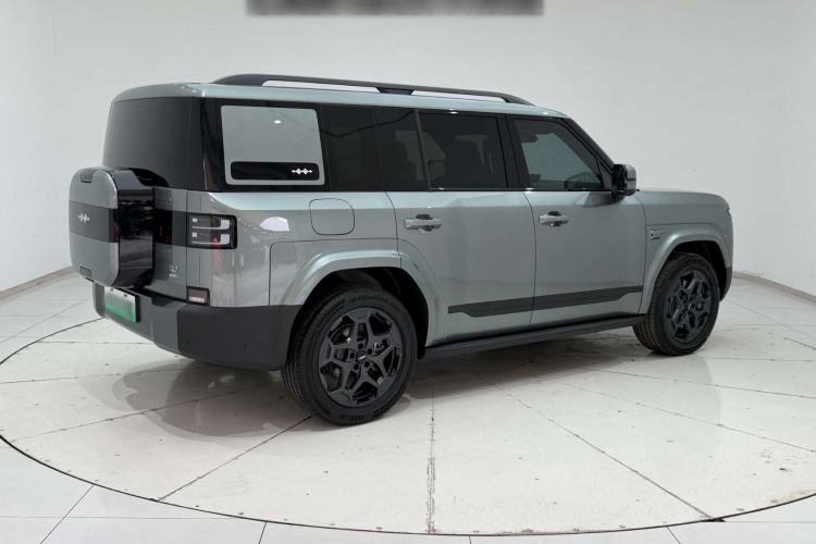 Used Formula Leopard Titanium 7 2025 Model 190 km Four-Wheel Drive Ultra Edition Exterior 2