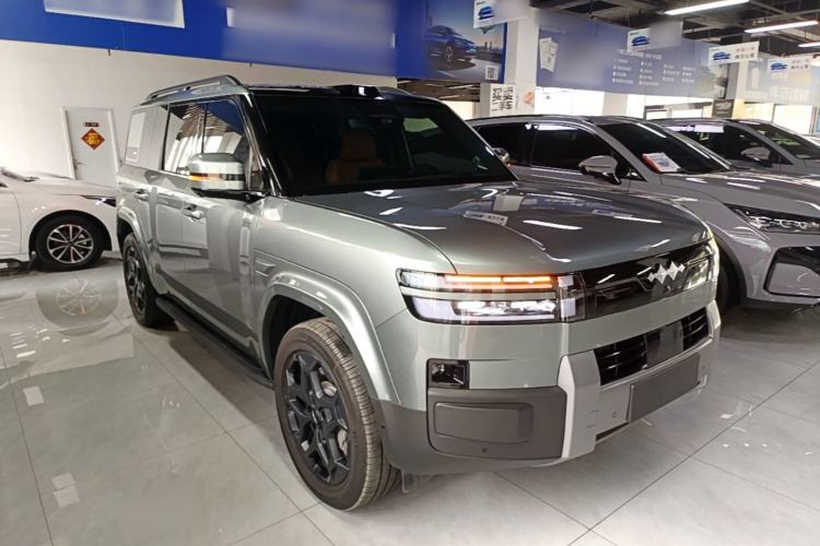 Used Formula Leopard Titanium 7 2025 Model 190 km Four-Wheel Drive Ultra Edition Front Right 45 Deg
