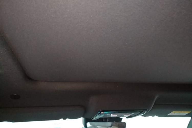 Used Formula Leopard Titanium 7 2025 Model 200 km Two-Wheel Drive Max Edition Headliner